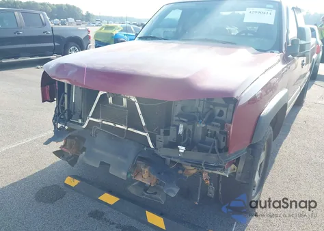 2007 Chevrolet Silverado 1500 Classic Lt3 z USA, uszkodzony, nr VIN 1GCEK19Z57E148066